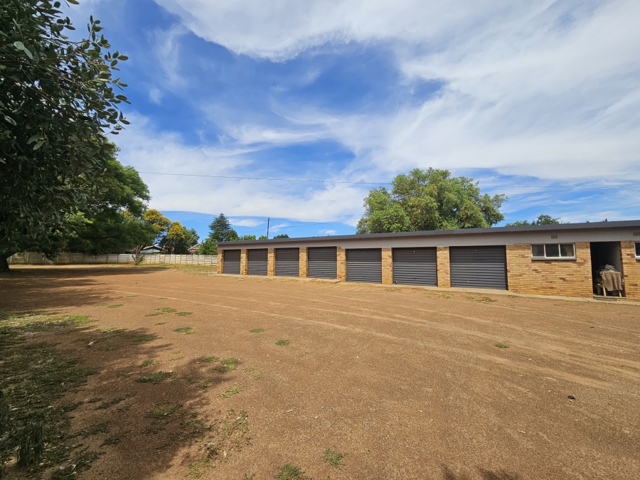 2 Bedroom Property for Sale in Declercqville North West